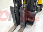 AISLE MASTER ARTICULATED FORKLIFT