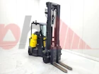 AISLE MASTER ARTICULATED FORKLIFT