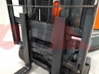 AISLE MASTER ARTICULATED FORKLIFT