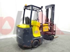 AISLE MASTER ARTICULATED FORKLIFT