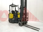 AISLE MASTER ARTICULATED FORKLIFT