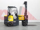 AISLE MASTER ARTICULATED FORKLIFT