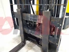 AISLE MASTER ARTICULATED FORKLIFT