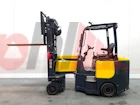 AISLE MASTER ARTICULATED FORKLIFT