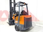 AISLE MASTER ARTICULATED FORKLIFT