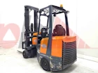 AISLE MASTER ARTICULATED FORKLIFT