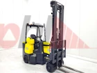 AISLE MASTER ARTICULATED FORKLIFT
