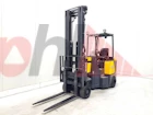 AISLE MASTER ARTICULATED FORKLIFT