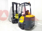 AISLE MASTER ARTICULATED FORKLIFT