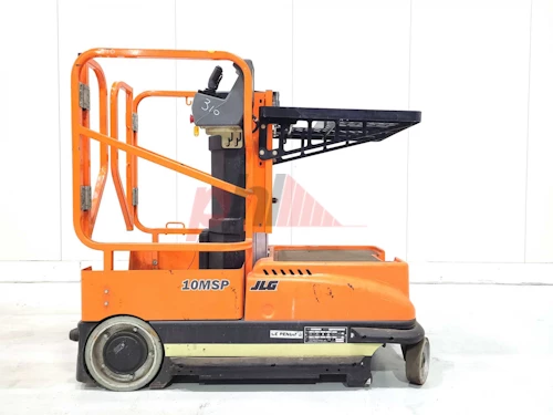 JLG ACCESS PLATFORM
