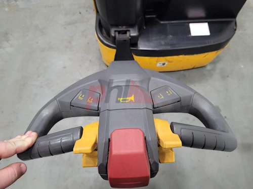 HYUNDAI STACKER, WRAPOVER