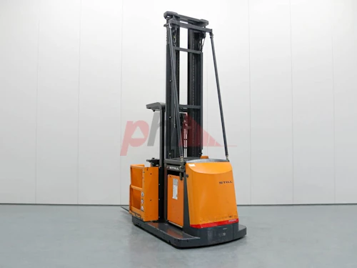 STILL ORDER PICKER