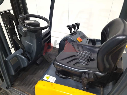 JUNGHEINRICH 3 WHEEL