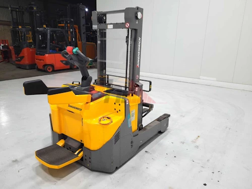 JUNGHEINRICH STACKER, REACH