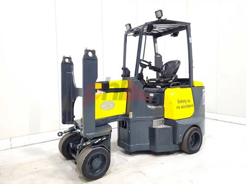 AISLE MASTER ARTICULATED FORKLIFT