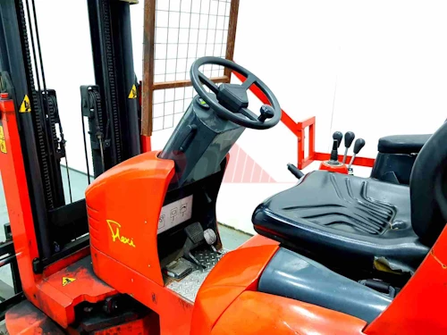 FLEXI ARTICULATED FORKLIFT
