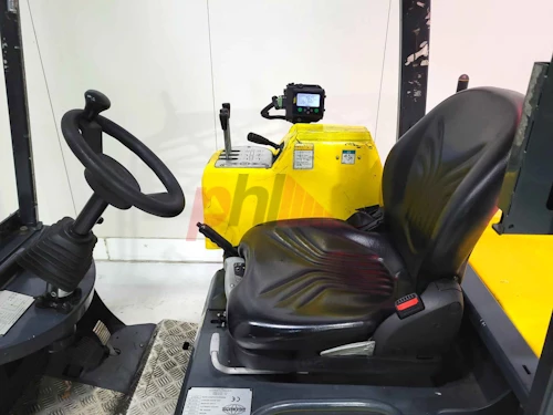 AISLE MASTER ARTICULATED FORKLIFT