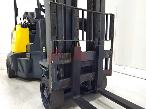 AISLE MASTER ARTICULATED FORKLIFT