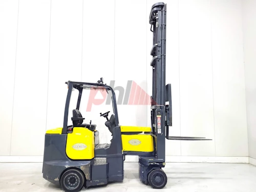 AISLE MASTER ARTICULATED FORKLIFT