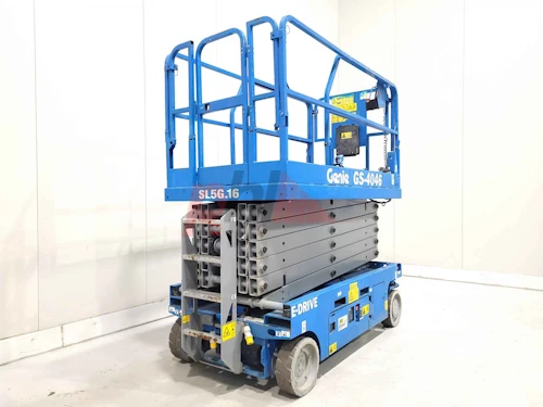 GENIE SCISSOR LIFT