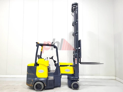 AISLE MASTER ARTICULATED FORKLIFT