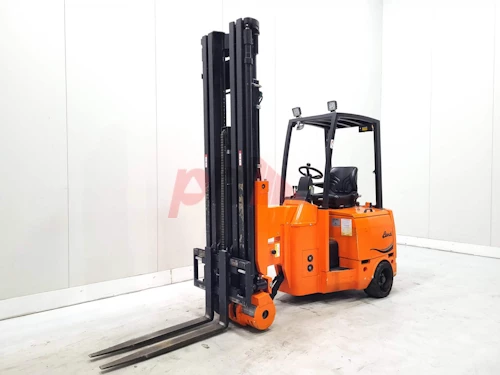 BENDI ARTICULATED FORKLIFT