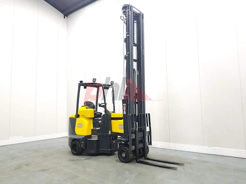 AISLE MASTER ARTICULATED FORKLIFT