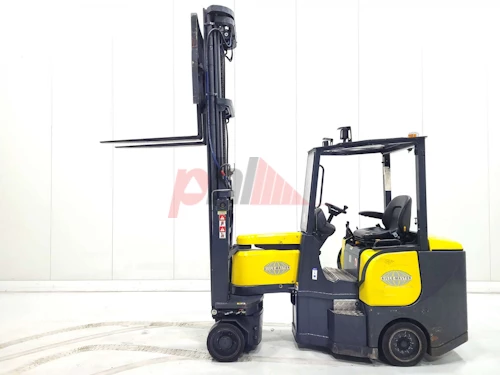 AISLE MASTER ARTICULATED FORKLIFT