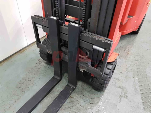 FLEXI ARTICULATED FORKLIFT