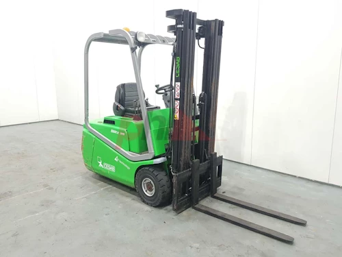 CESAB 3 WHEEL