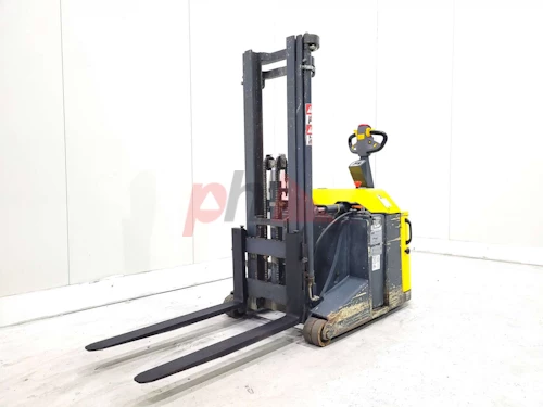 COMBILIFT STACKER, COUNTERBALANCED