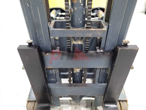 COMBILIFT STACKER, COUNTERBALANCED