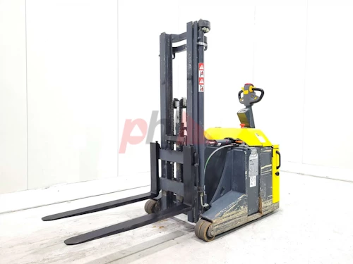 COMBILIFT STACKER, COUNTERBALANCED