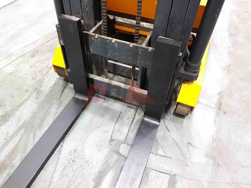 OTHER VEHICHLE STACKER, COUNTERBALANCED