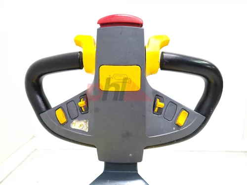 COMBILIFT STACKER, COUNTERBALANCED