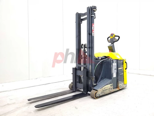 COMBILIFT STACKER, COUNTERBALANCED