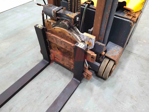 COMBILIFT STACKER, COUNTERBALANCED