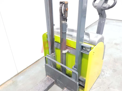 OTHER VEHICHLE STACKER, WRAPOVER