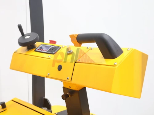 OTHER VEHICHLE STACKER, COUNTERBALANCED