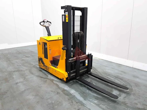 OTHER VEHICHLE STACKER, COUNTERBALANCED