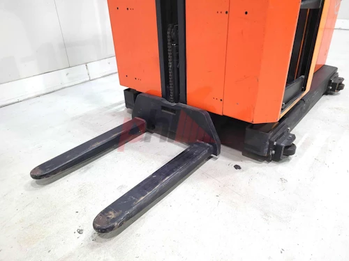 BT ORDER PICKER