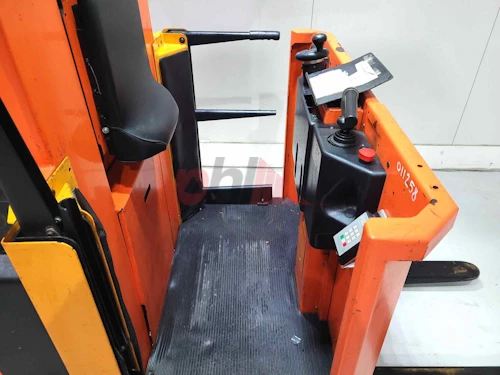 BT ORDER PICKER