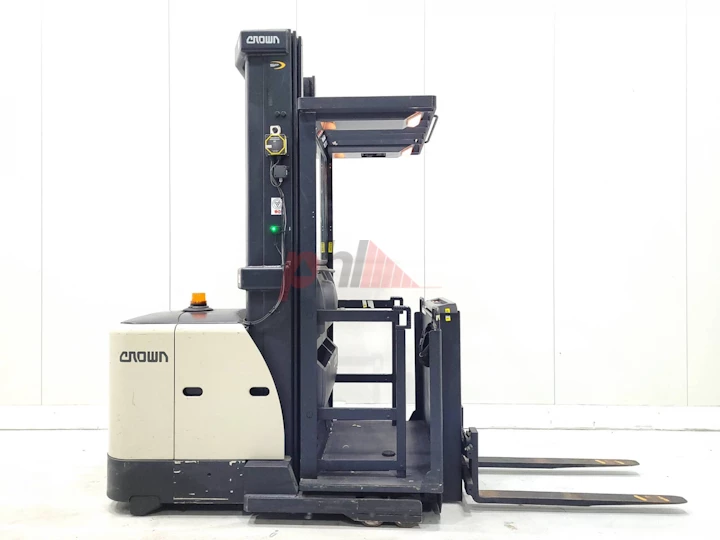 CROWN ORDER PICKER