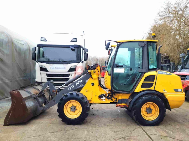 OTHER VEHICHLE WHEEL LOADER